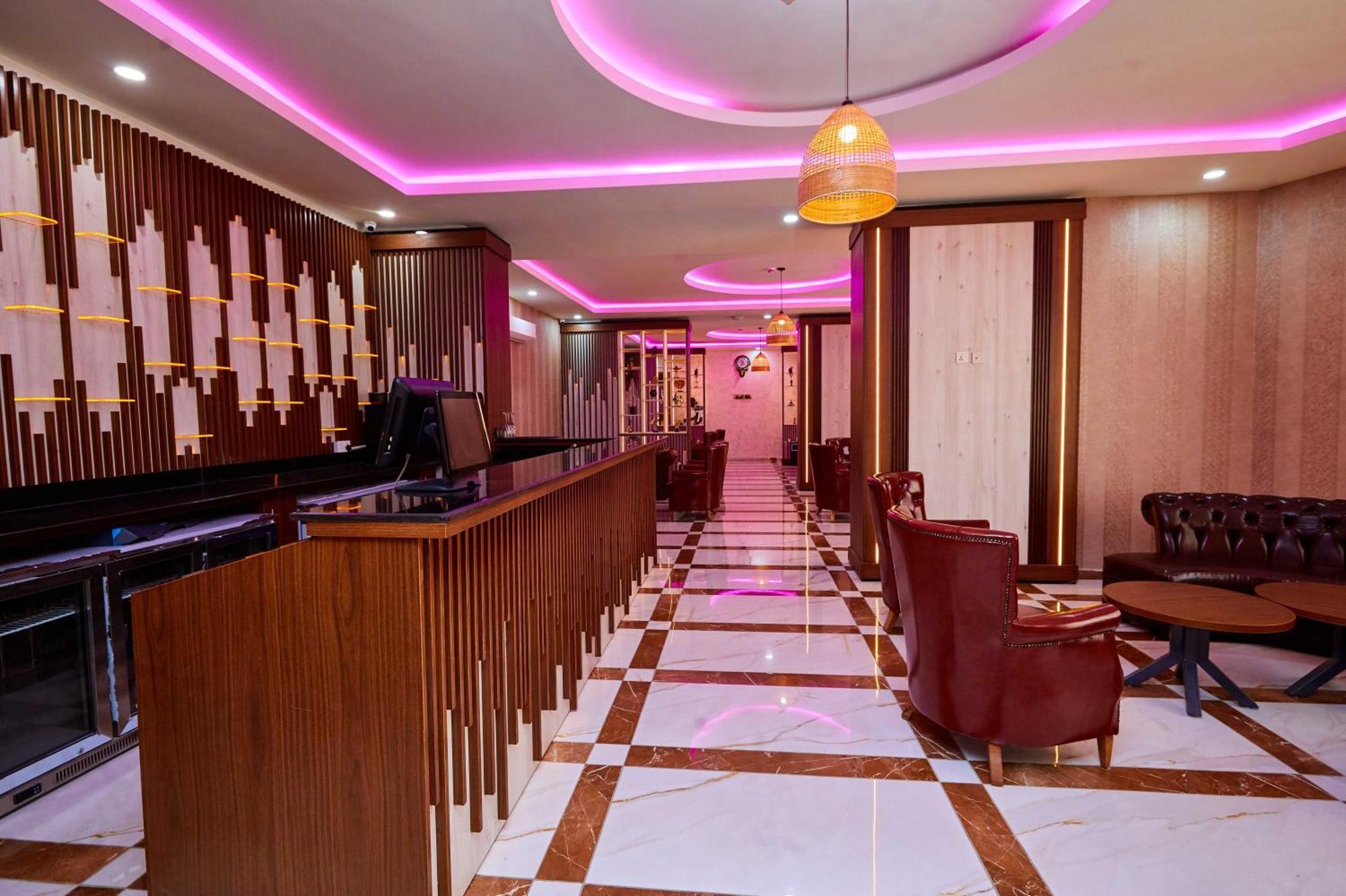 Vintano Hotel 레키 외부 사진
